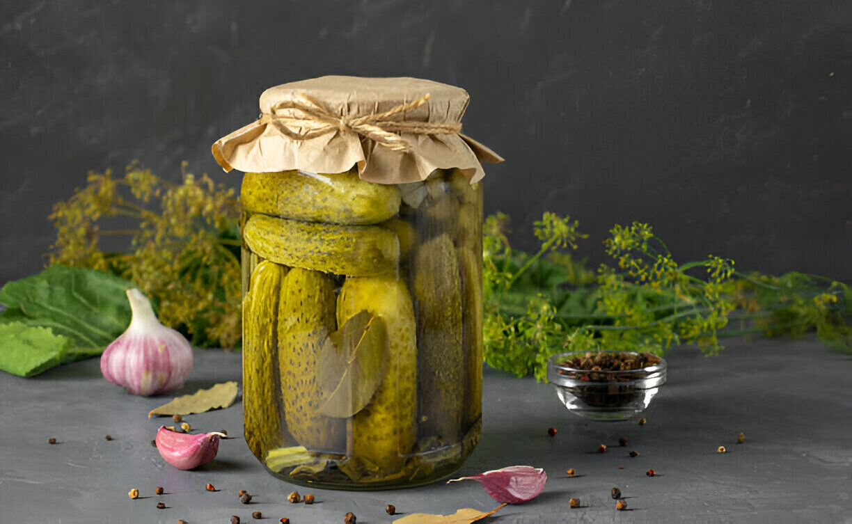 Premium pickled vegetable jars 1